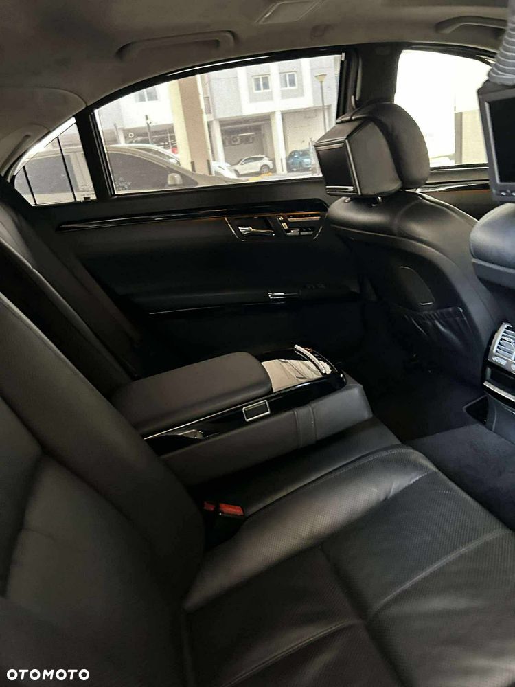 Mercedes-Benz Klasa S 600 L - 17