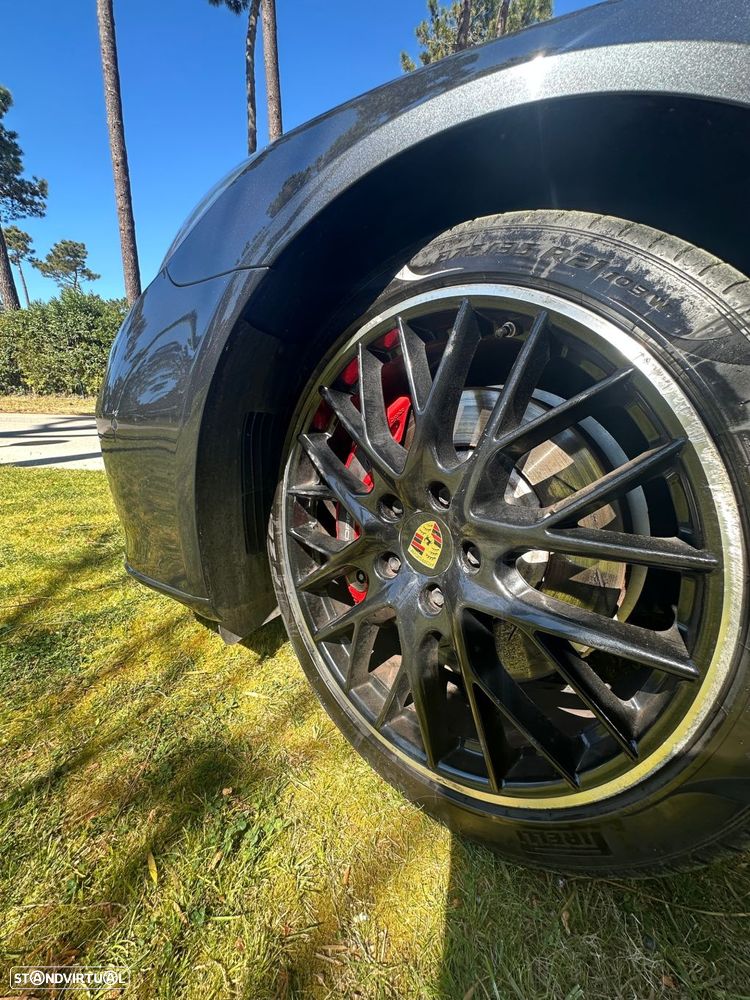 Porsche Panamera Sport Turismo - 9