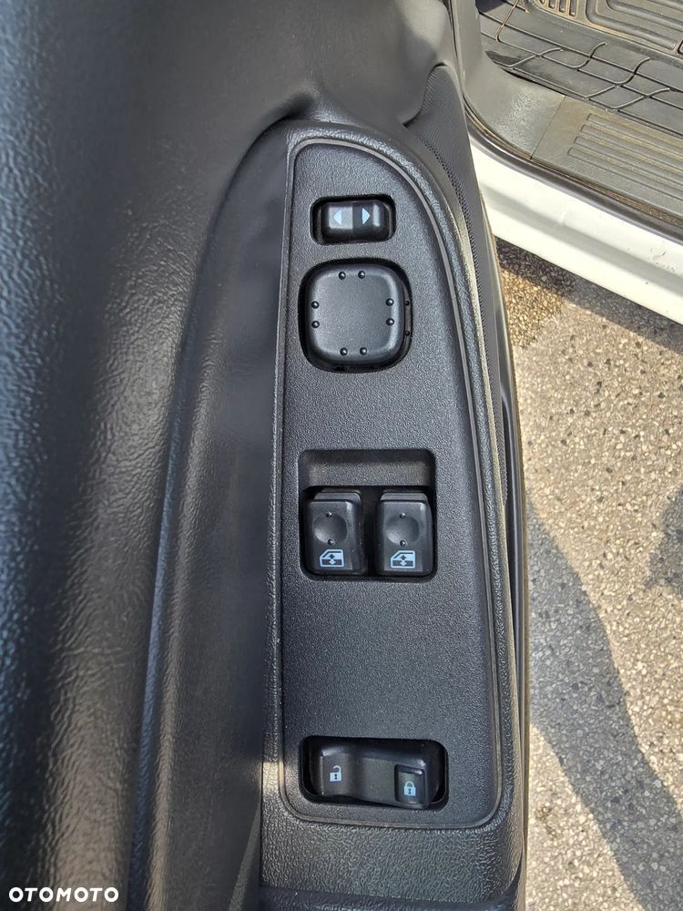 Chevrolet Silverado - 36