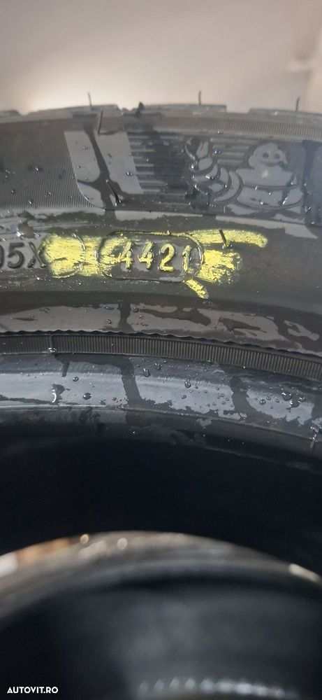 305 40 20 Michelin MS - 4