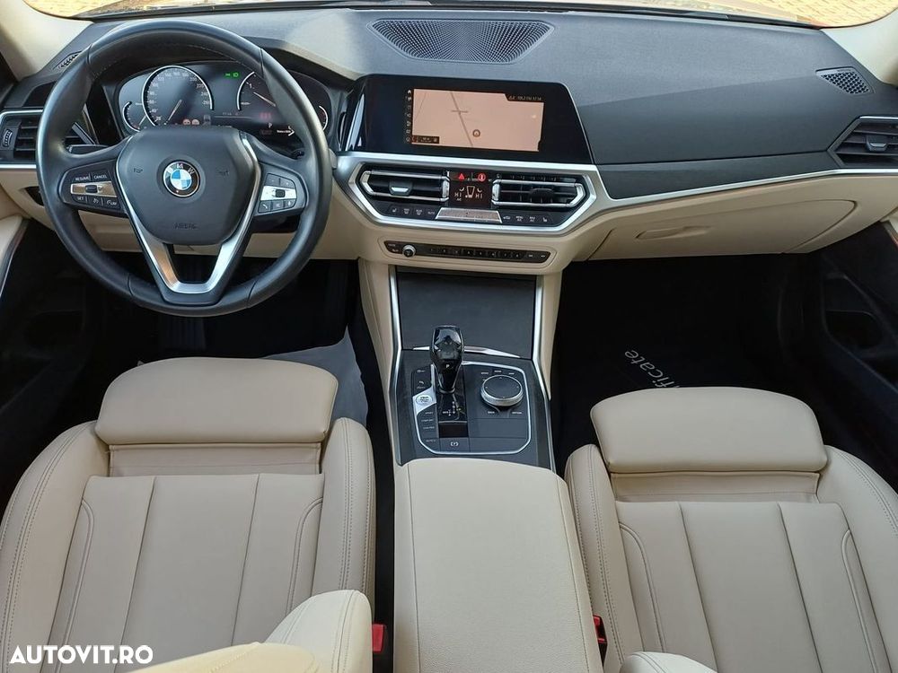 BMW Seria 3 320d xDrive AT Sport Line - 10