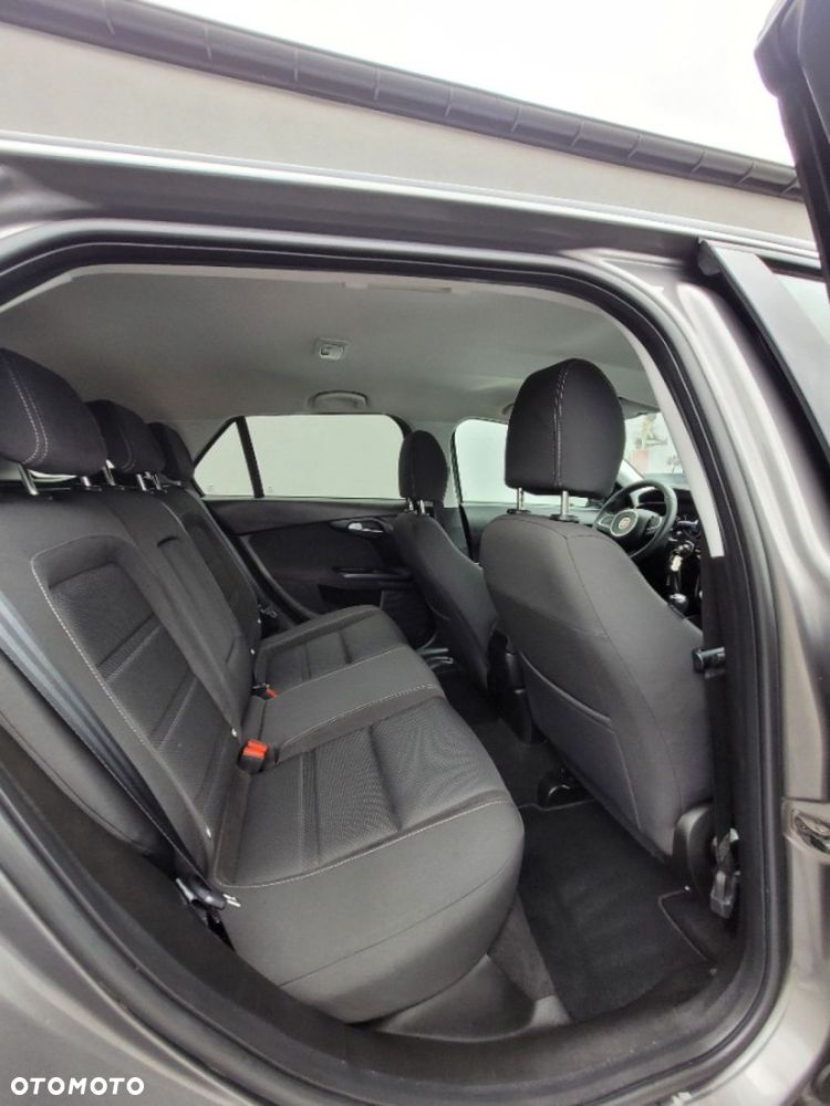 Fiat Tipo 1.4 T-Jet 16v Lounge - 16