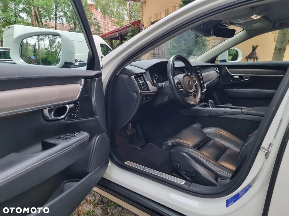 Volvo V90 Cross Country B5 D AWD Pro - 13