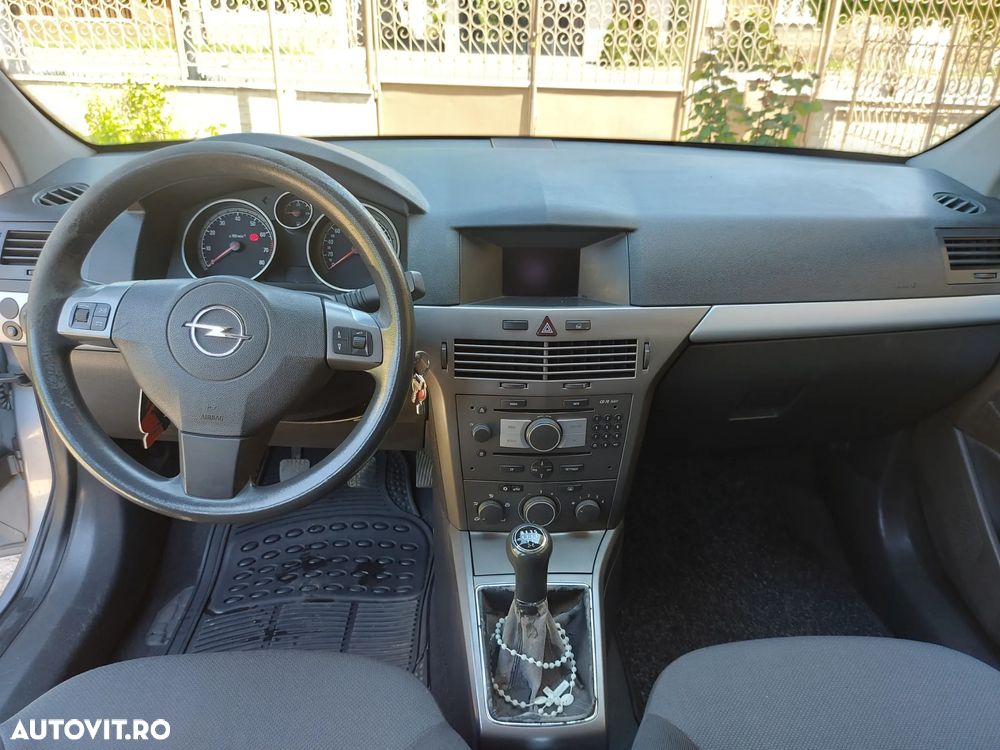 Opel Astra - 8