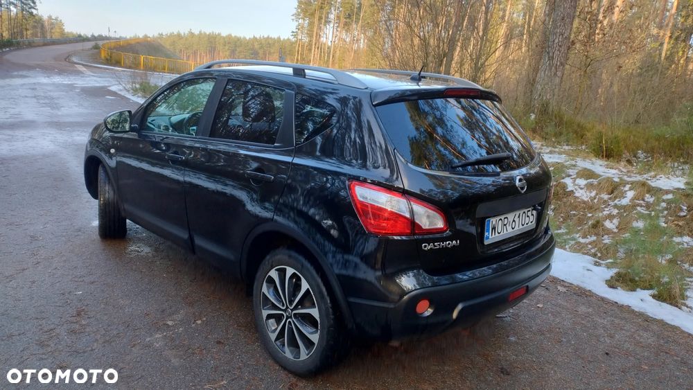 Nissan Qashqai 2.0 dCi 4x4 Tekna Premium - 11