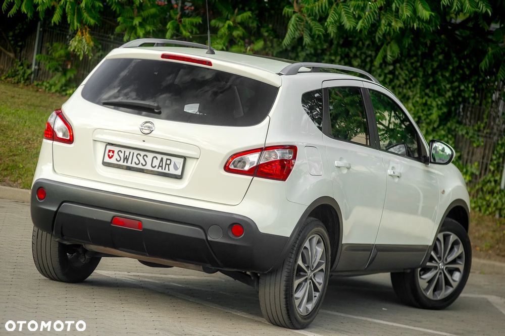 Nissan Qashqai 2.0 4x4 Tekna Premium - 15