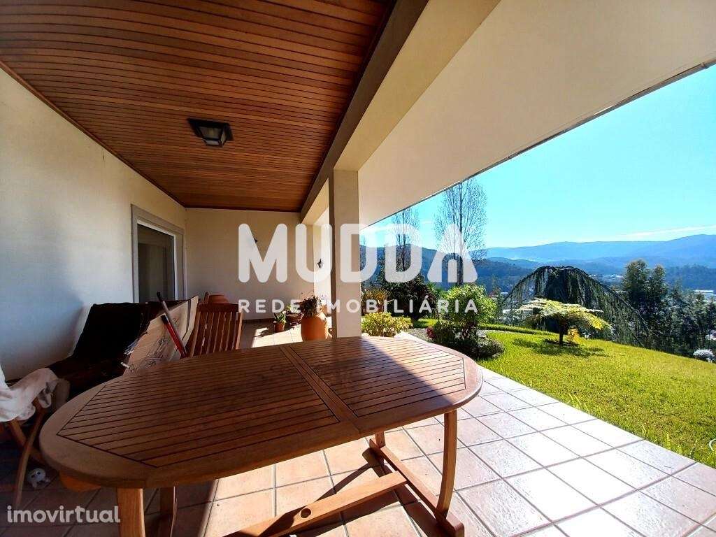 Excelente Moradia T4 - Oliveira de Azeméis com magnifica vista Serra - Grande imagem: 4/60