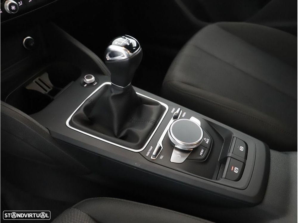 Audi Q2 30 TFSI Advanced - 23