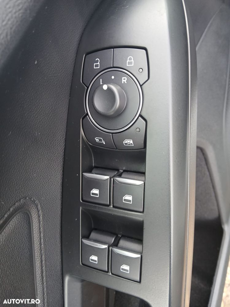 Ford Focus 1.5 EcoBlue Active Business - 13