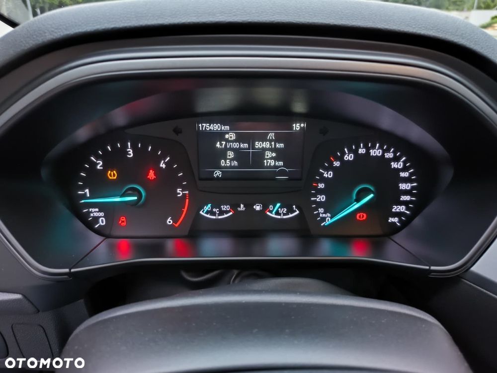 Ford Focus - 22