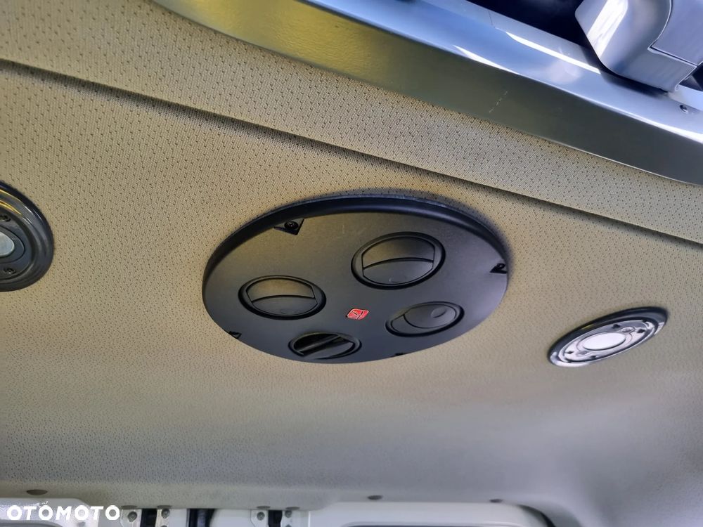 Volkswagen Crafter - 23