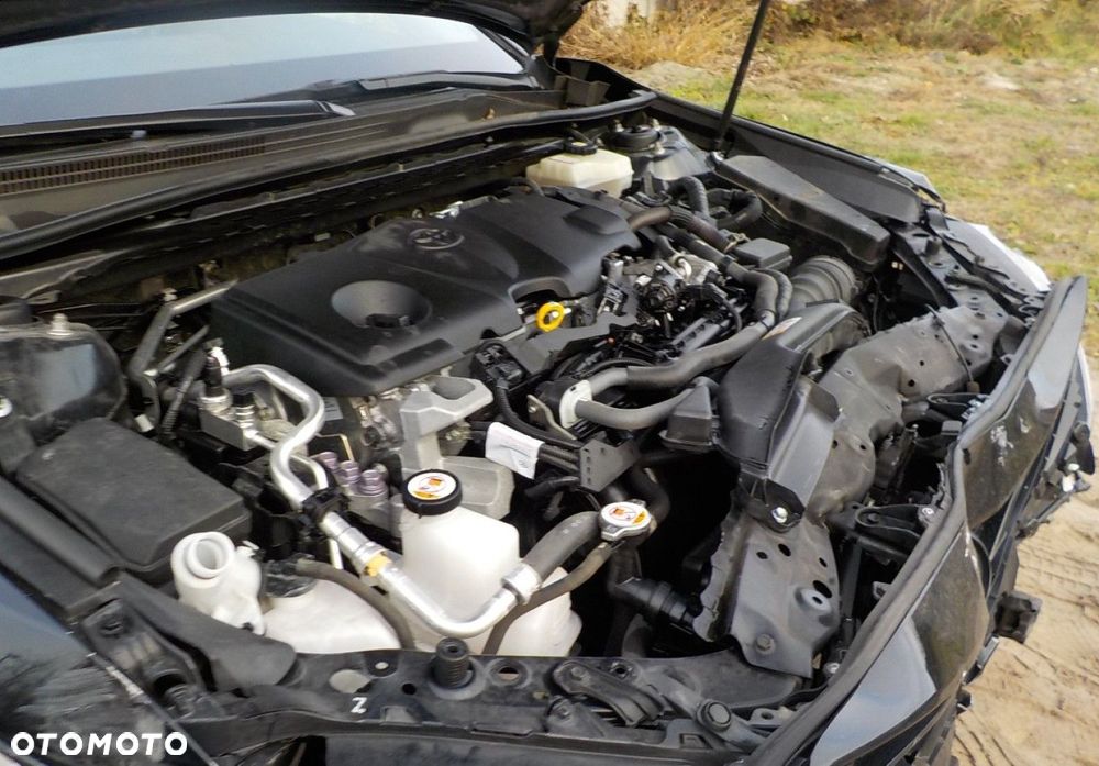 Toyota Camry - 7