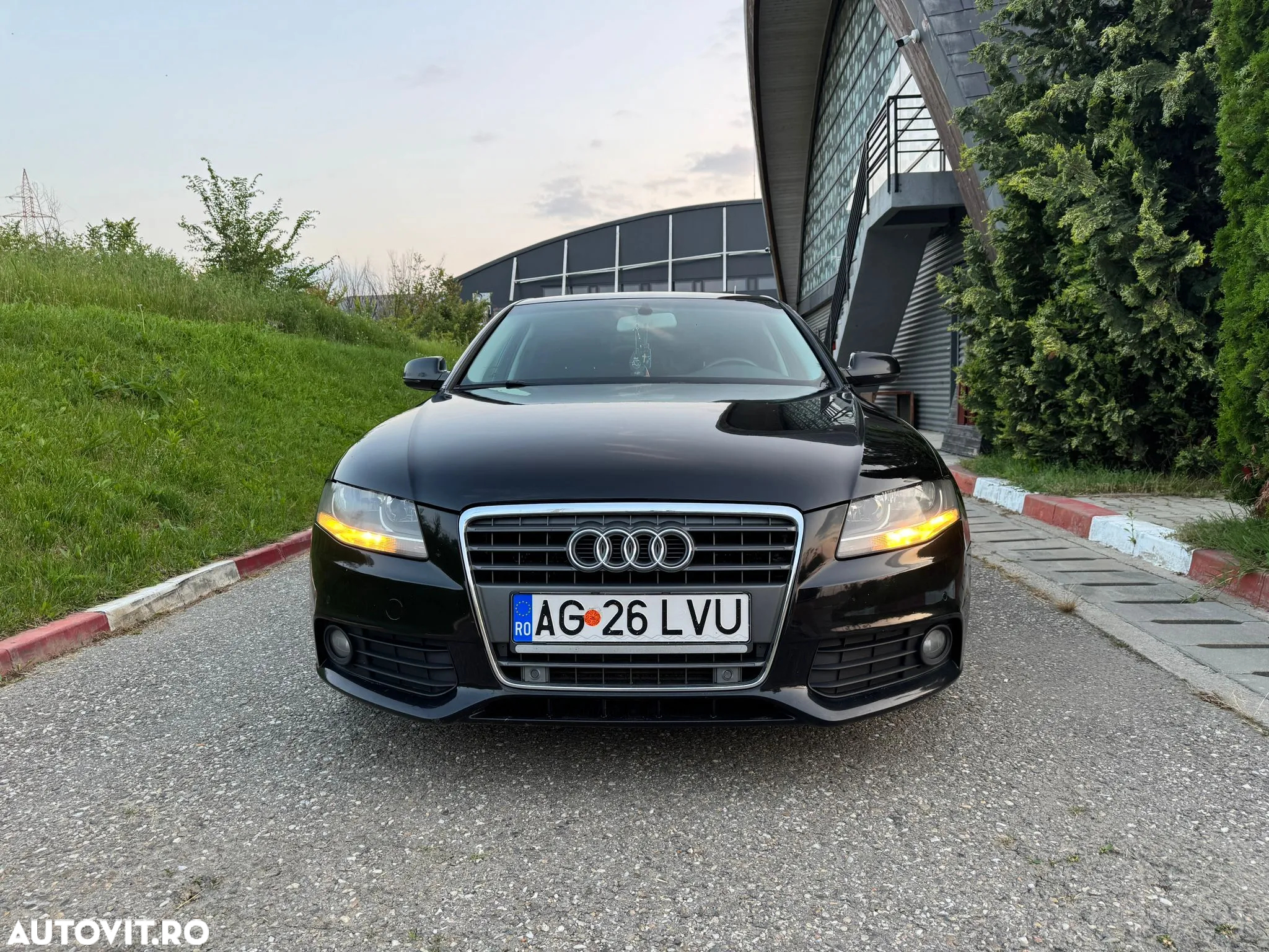 Audi A4 2.0 TDI Avant - 9