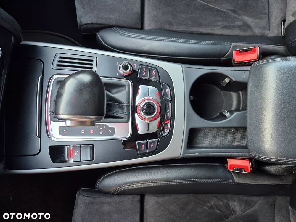 Audi A4 Allroad - 24