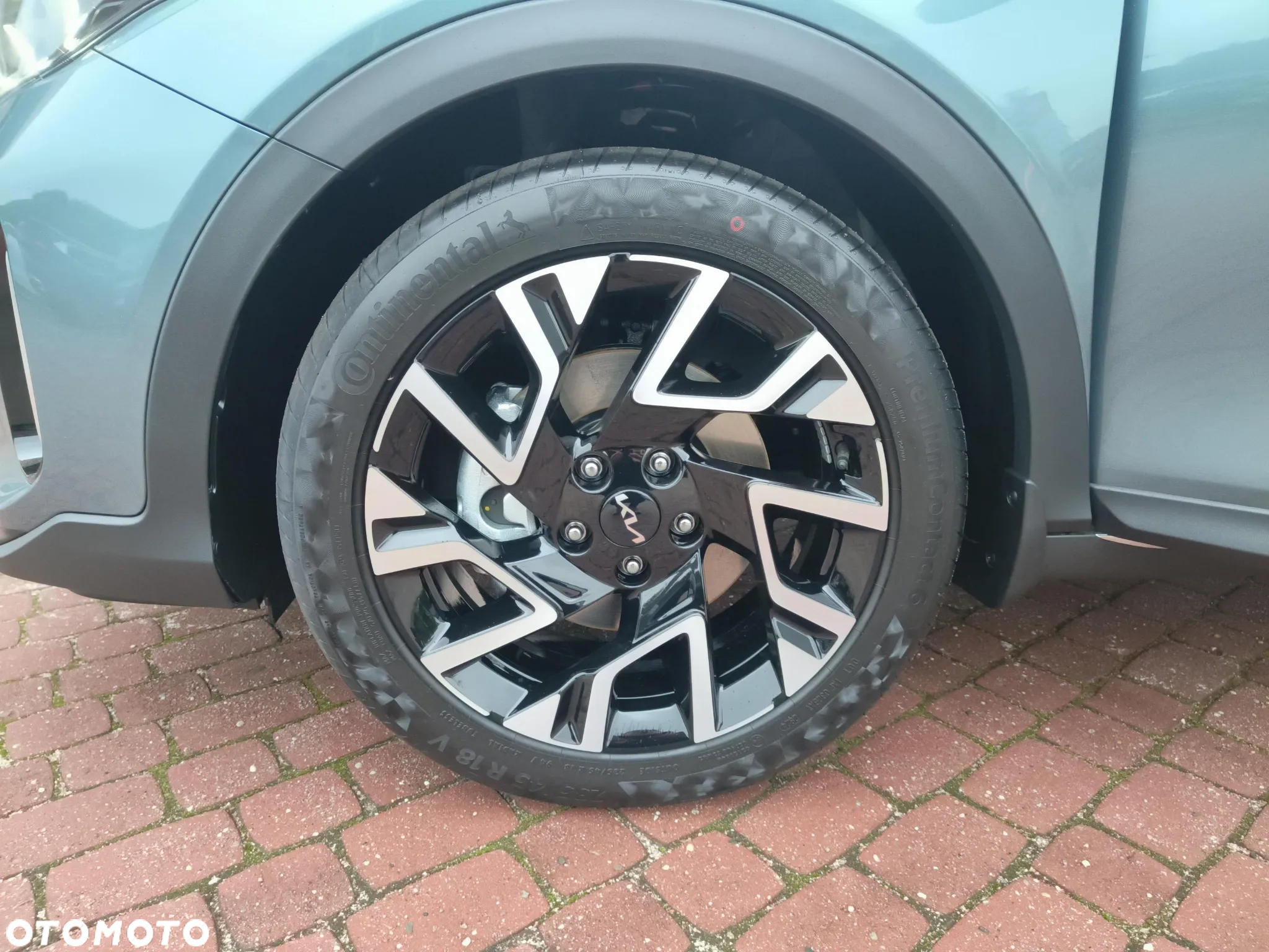 Kia XCeed 1.5 T-GDI L DCT - 25