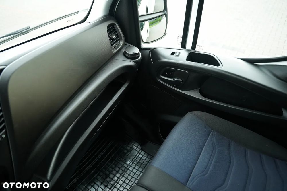 Iveco DAILY 35-140 / KONTENER - 4,3 M / WINDA PALFINGER - 750 KG / SPROWADZONY - 30