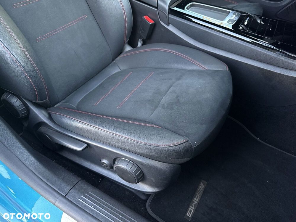 Mercedes-Benz CLA - 23