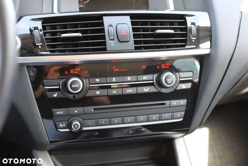 BMW X3 xDrive20i - 14