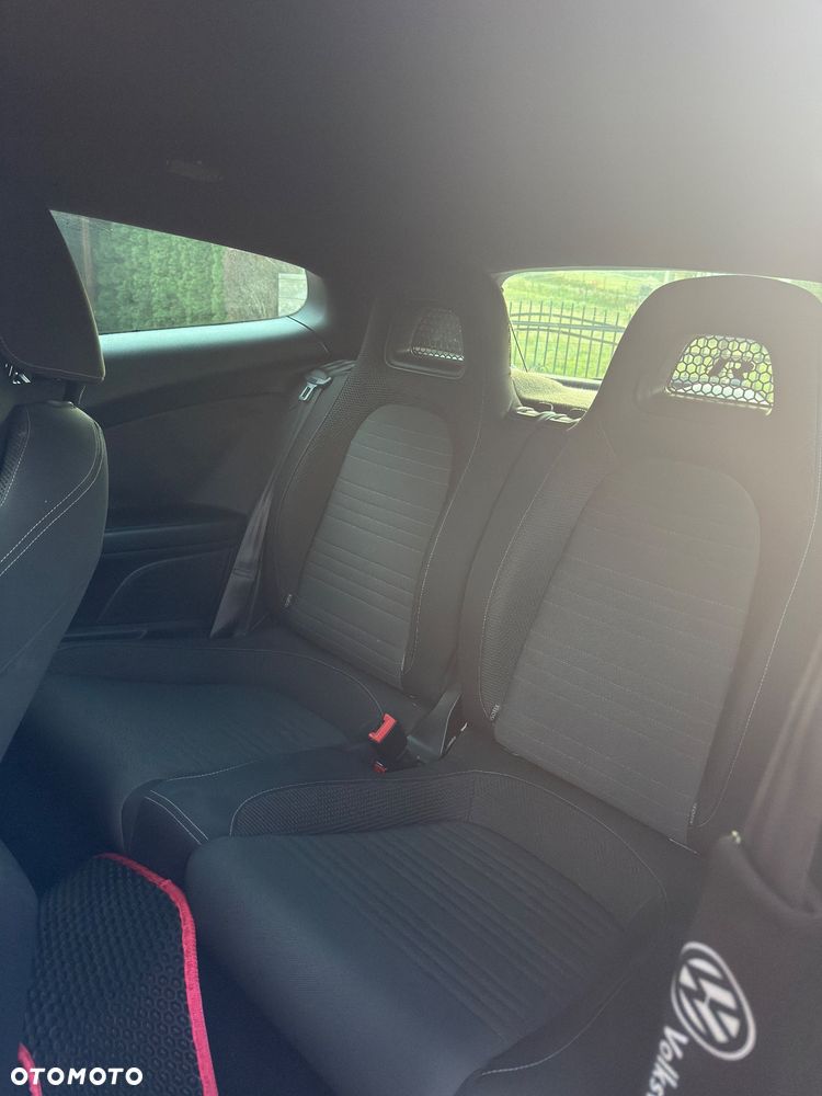 Volkswagen Scirocco 2.0 TSI - 11