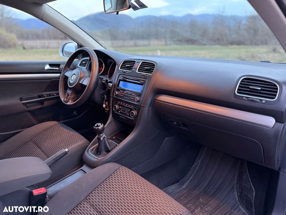 Volkswagen Golf 1.6 TDI DPF Trendline - 5