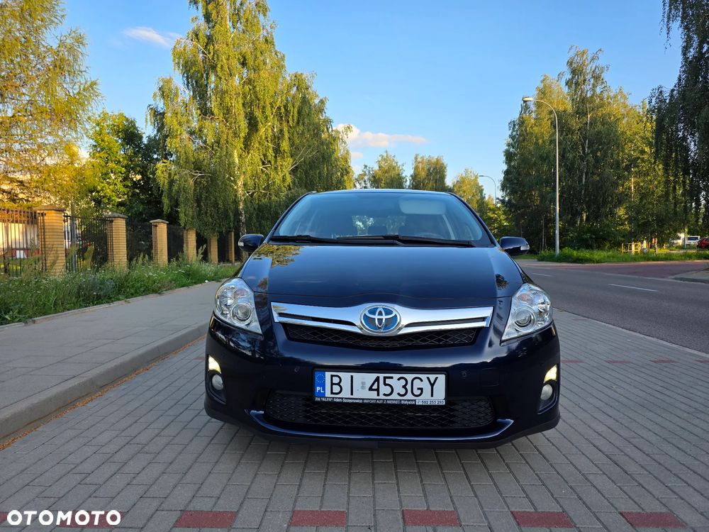 Toyota Auris 1.8 HSD Luna - 1