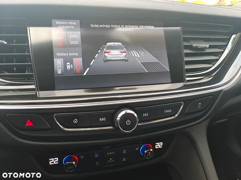 Opel Insignia 1.5 T Innovation S&S - 24