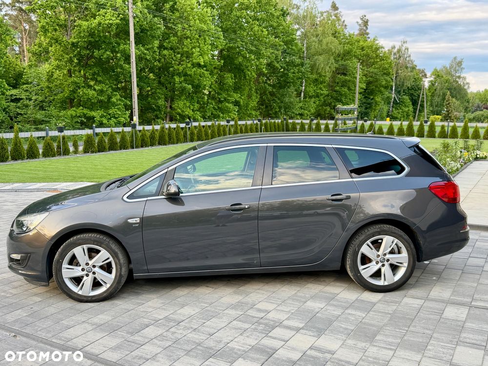 Opel Astra 1.4 Turbo Color Edition - 4