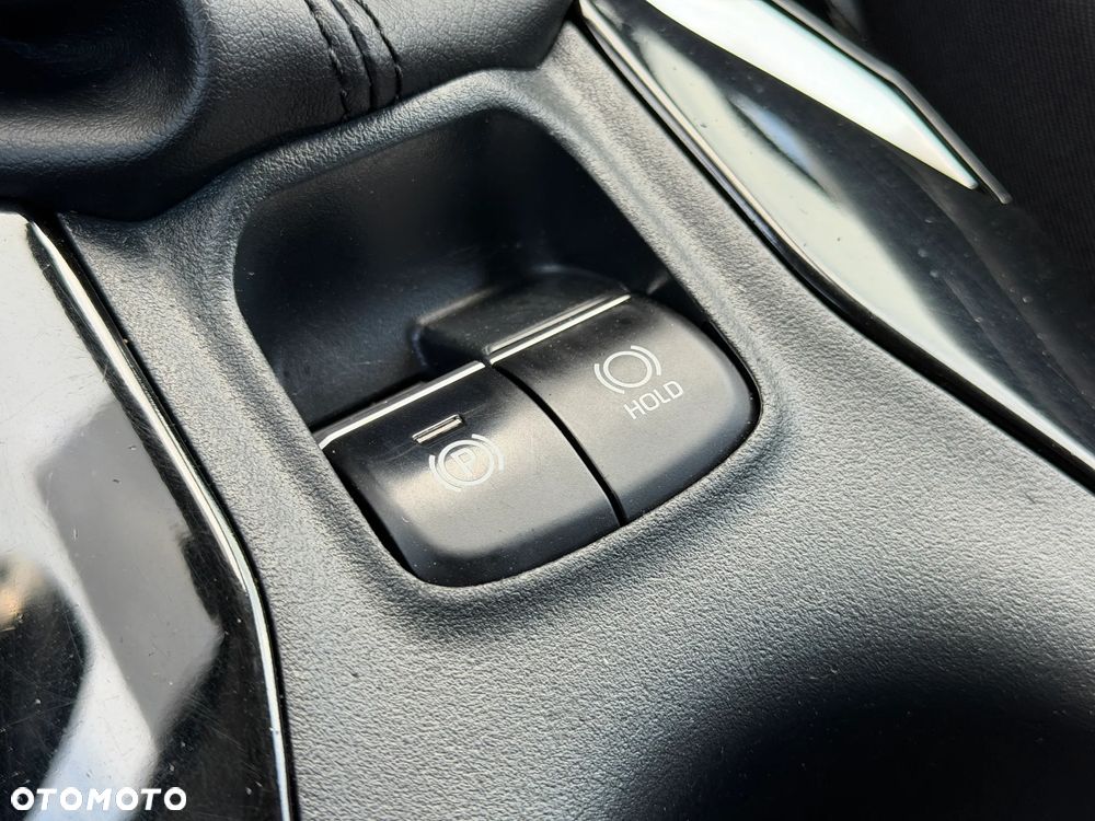 Toyota Corolla 1.5 Comfort - 22