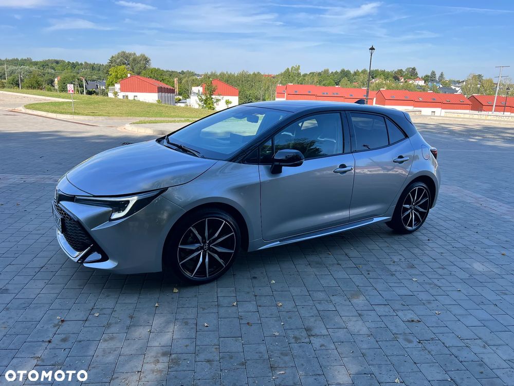 Toyota Corolla - 2
