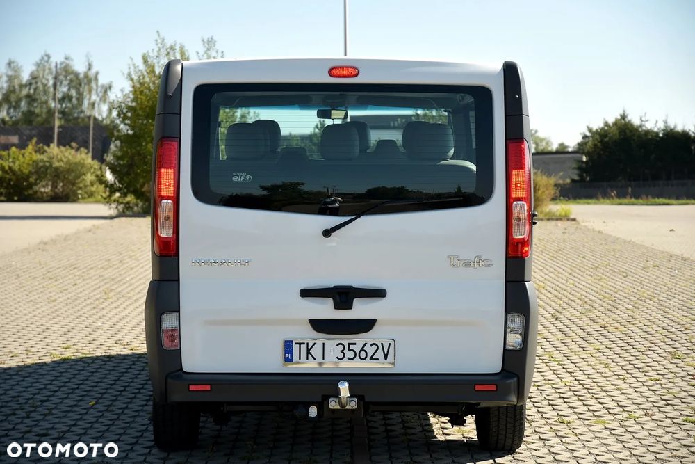 Renault Trafic Passenger L2H1 Expression - 11