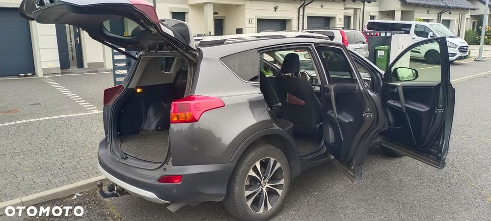 Toyota RAV4 - 11