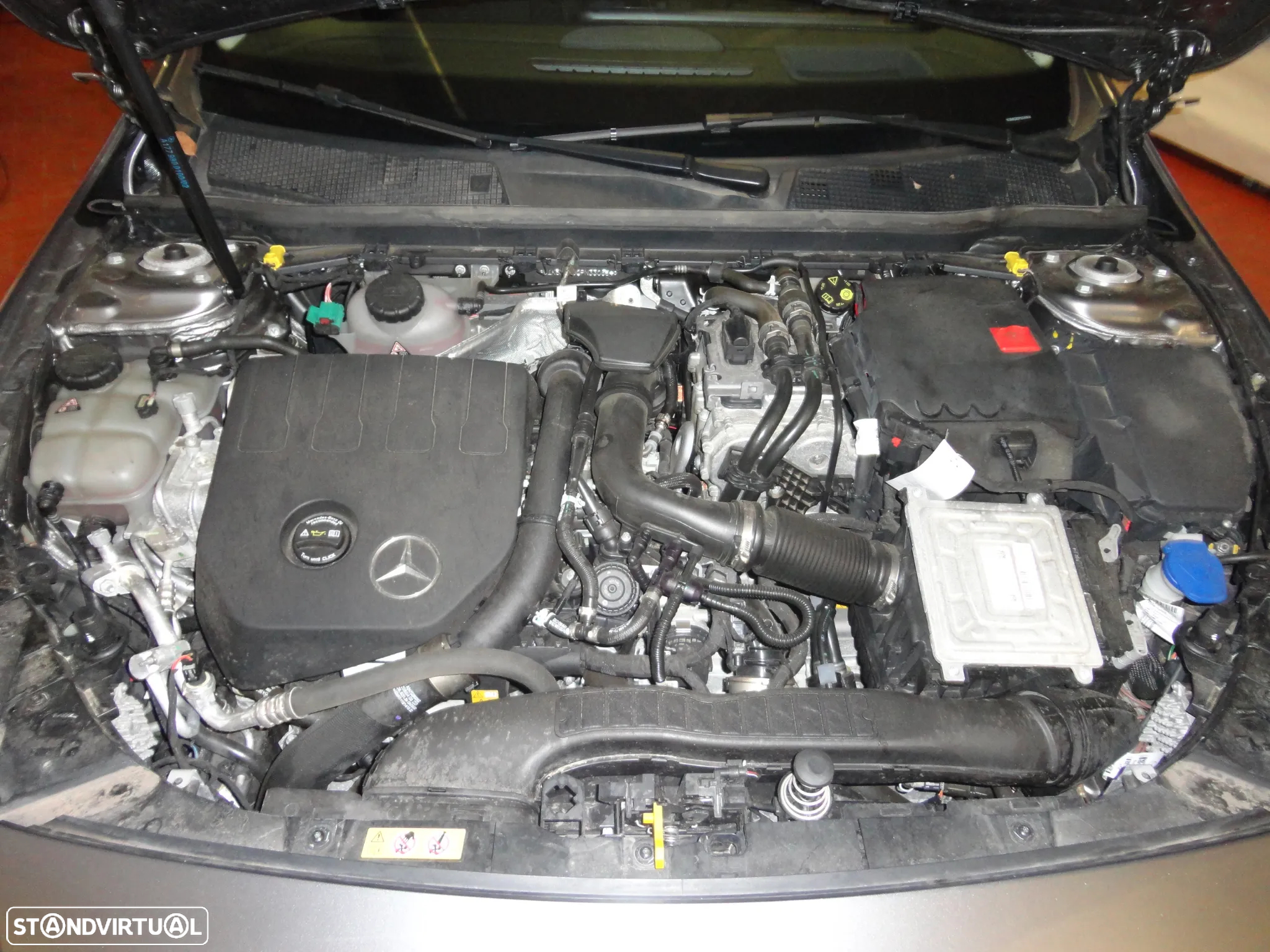 Mercedes-Benz CLA 250 e Shooting Brake Progressive - 31