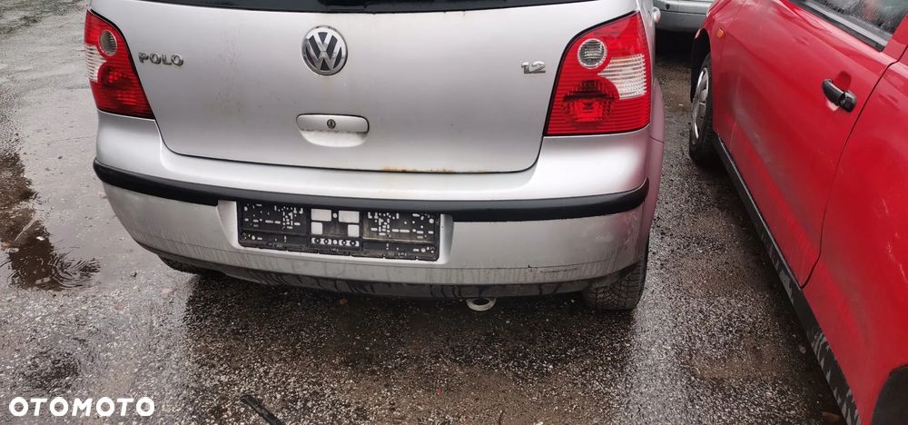 VW polo 9n na czesci MASKA ZDERZAK DRZWI BLOTNIKI SZYBY KLAPA 1.2 12v LA7W - 2