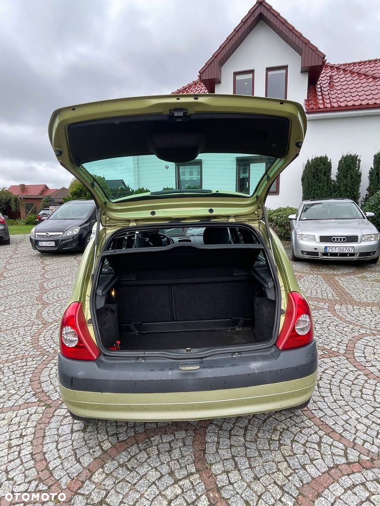 Renault Clio 1.2 16V 75 Expression - 8