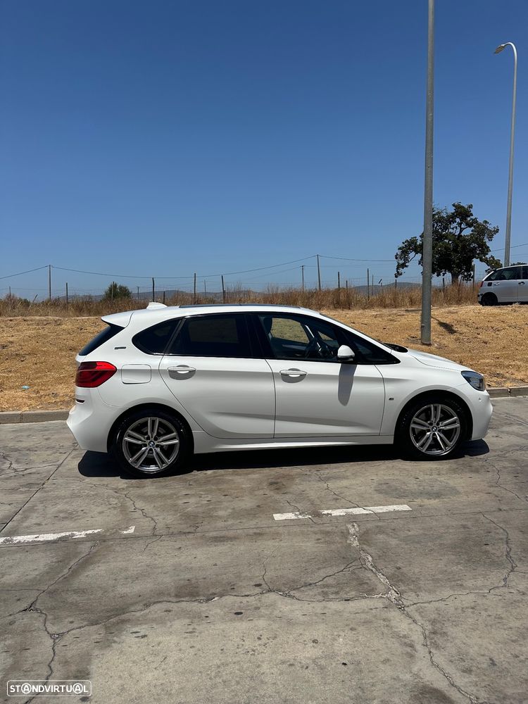 BMW 214 Active Tourer - 1