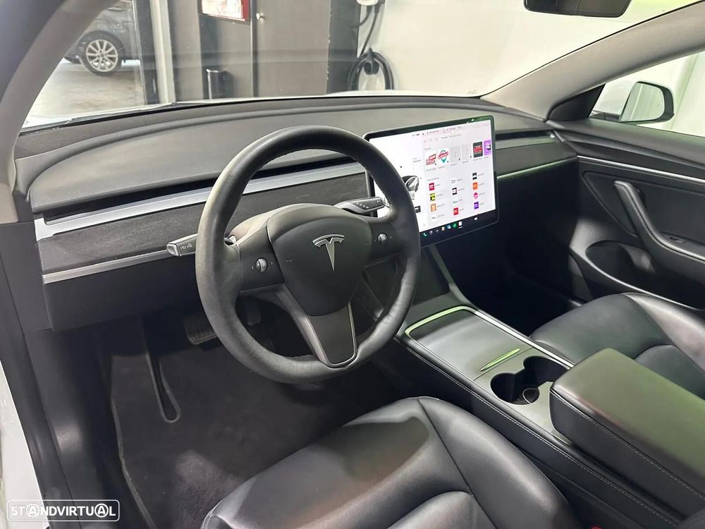 Tesla Model 3 Standard Range Plus RWD - 28