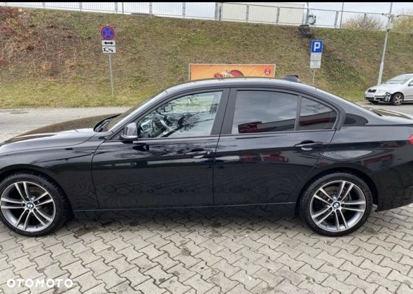 BMW Seria 3 318d - 2