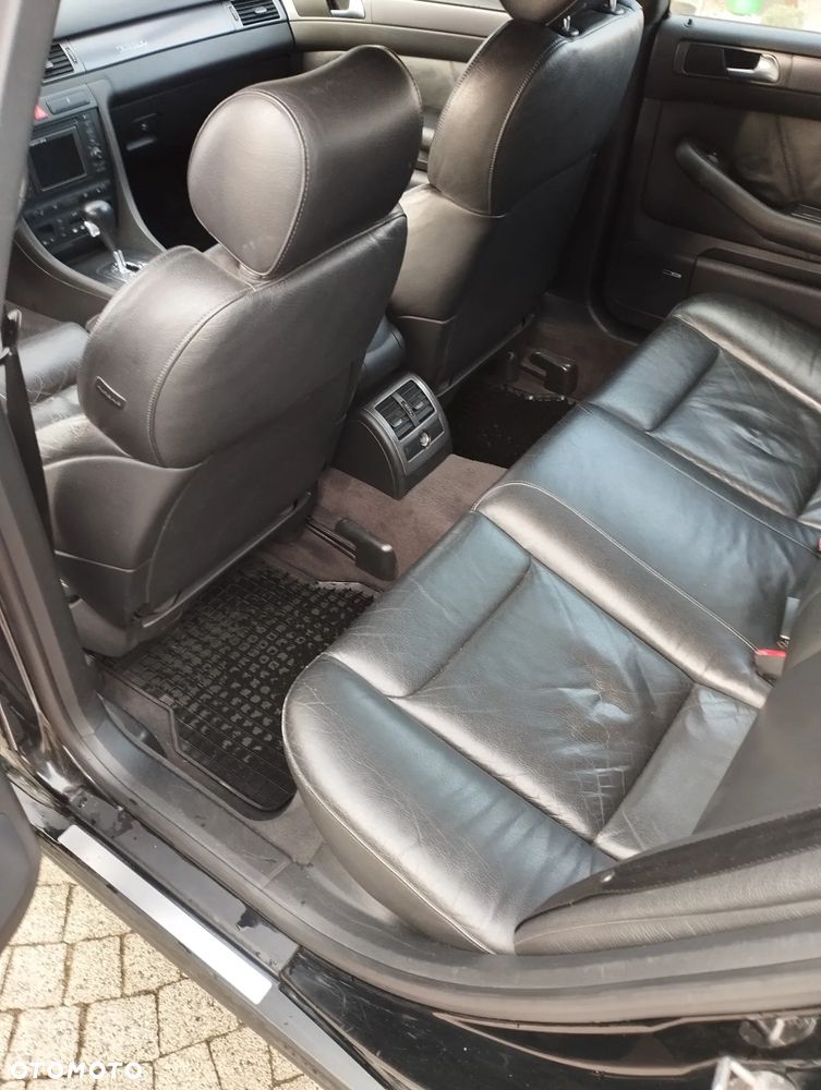 Audi A6 Avant 2.5 TDI Quattro Tiptr - 11