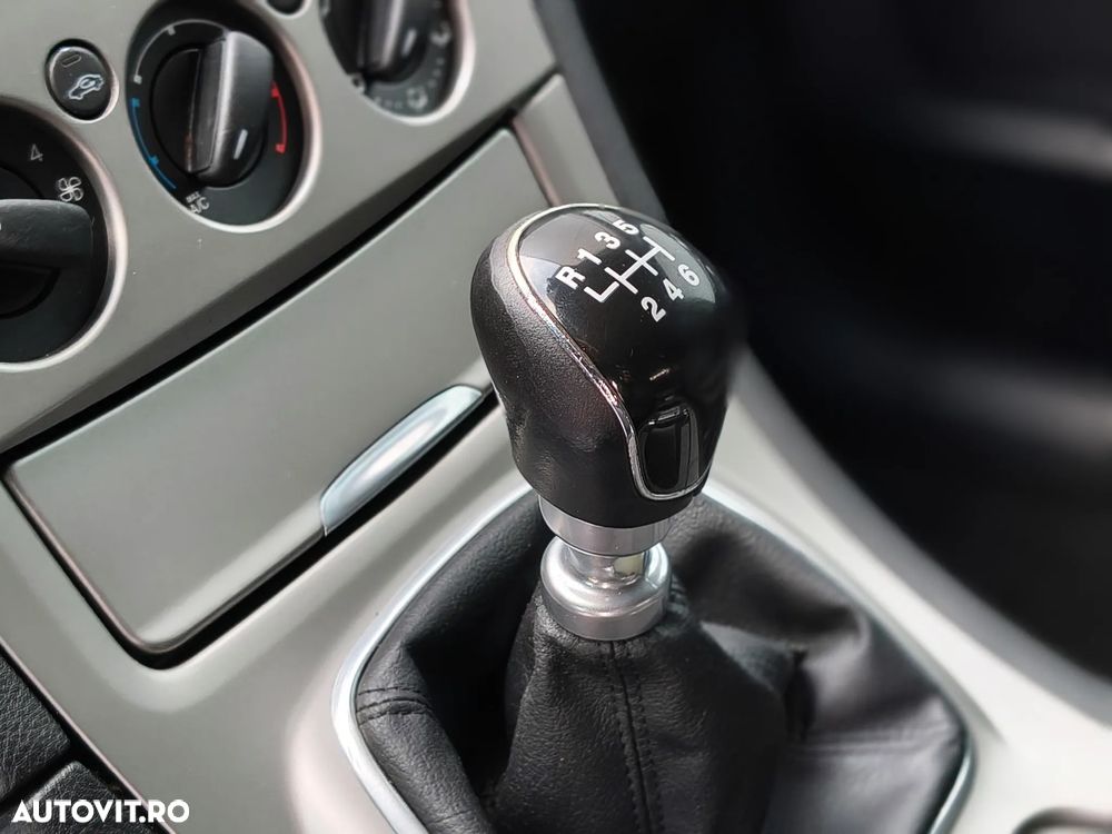 Ford Galaxy 2.0 TDCi DPF Trend - 29