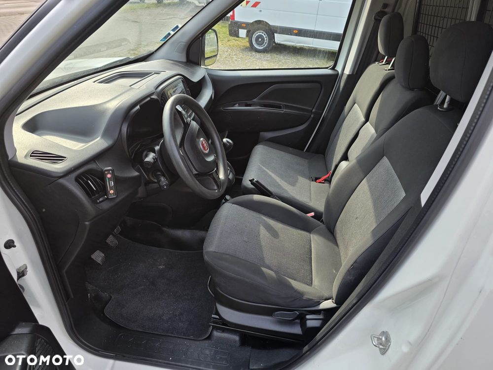 Fiat Doblo 2016 Rok - 11