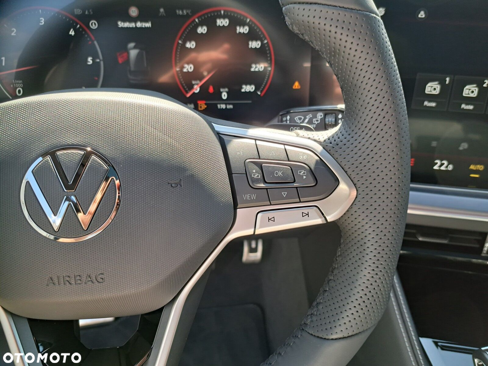 Volkswagen Touareg 3.0 V6 TDI 4Motion R-Line - 24