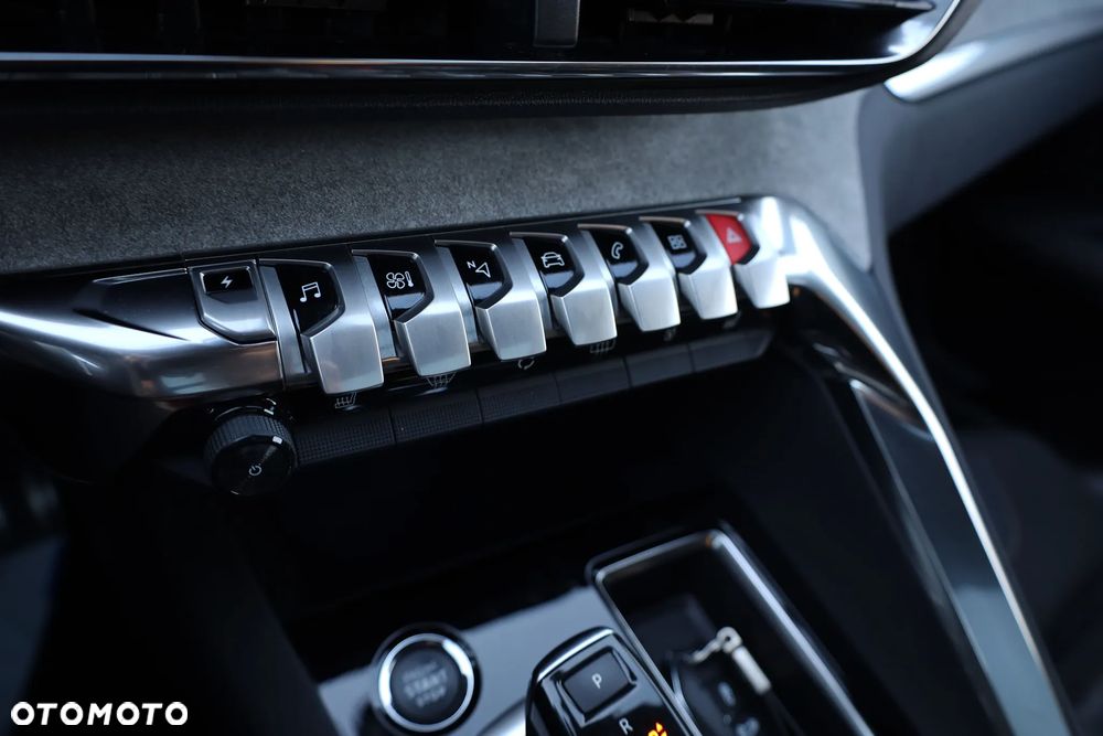 Peugeot 3008 225 e-EAT8 GT Pack - 14