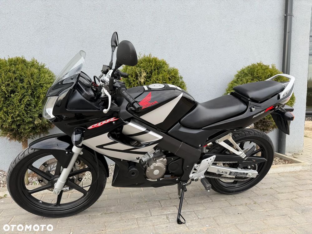 Honda CBR - 6