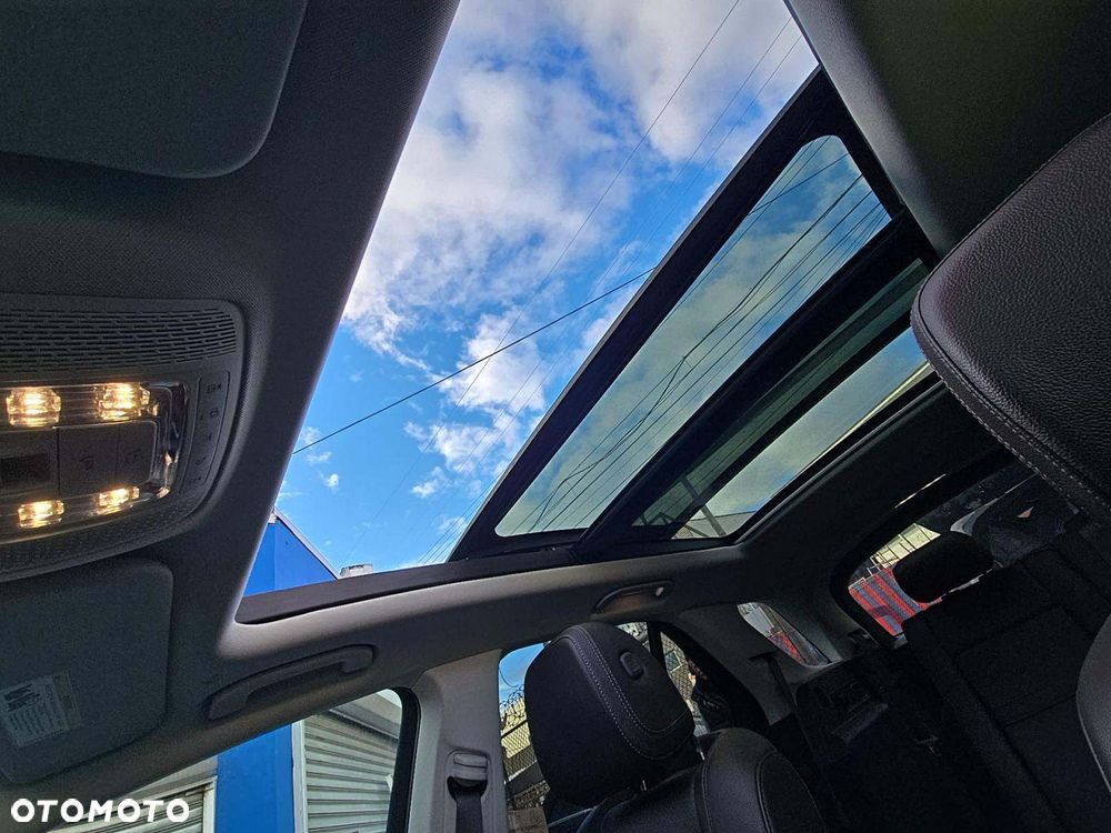 Mercedes-Benz GLE - 11