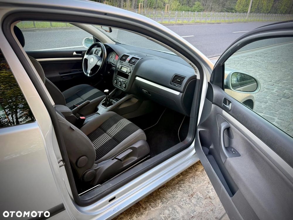 Volkswagen Golf 1.4 United - 23