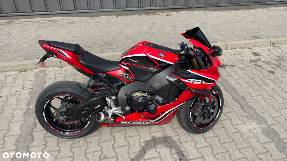 Honda CBR - 4