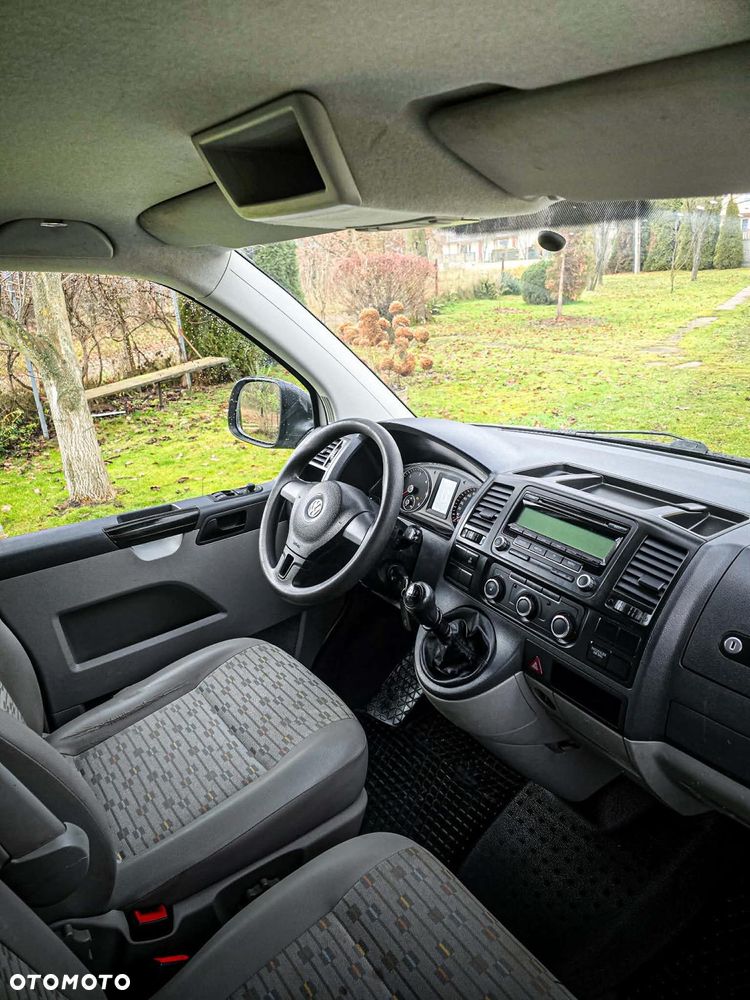 Volkswagen Transporter - 11