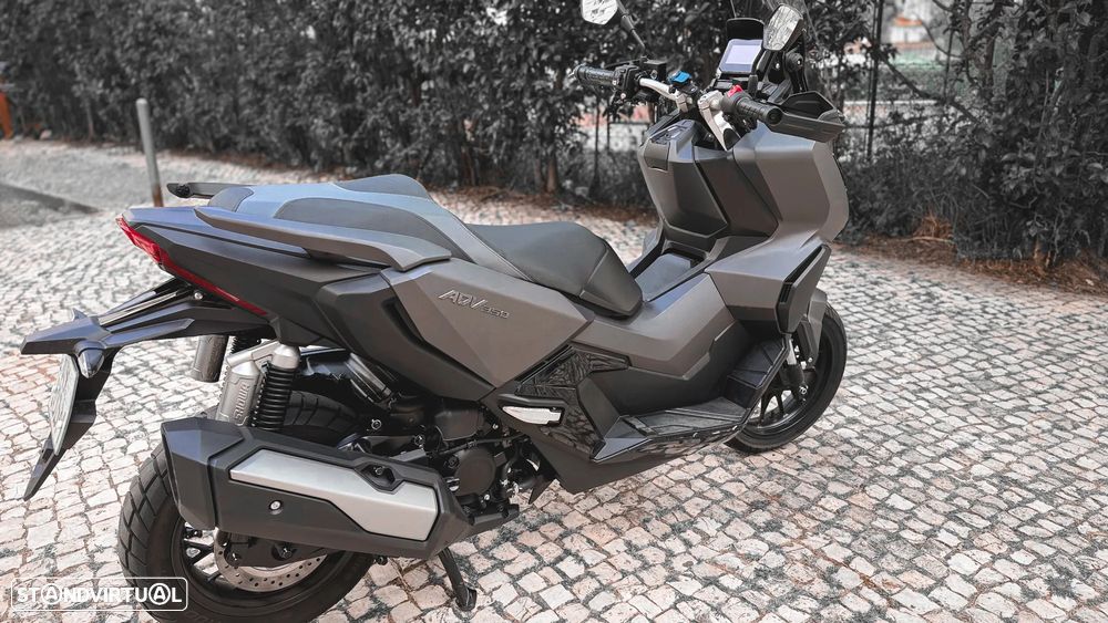 Honda ADV 350A - 4