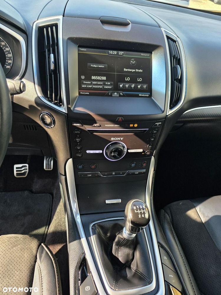 Ford Edge 2.0 TDCi 4WD ST-Line - 24
