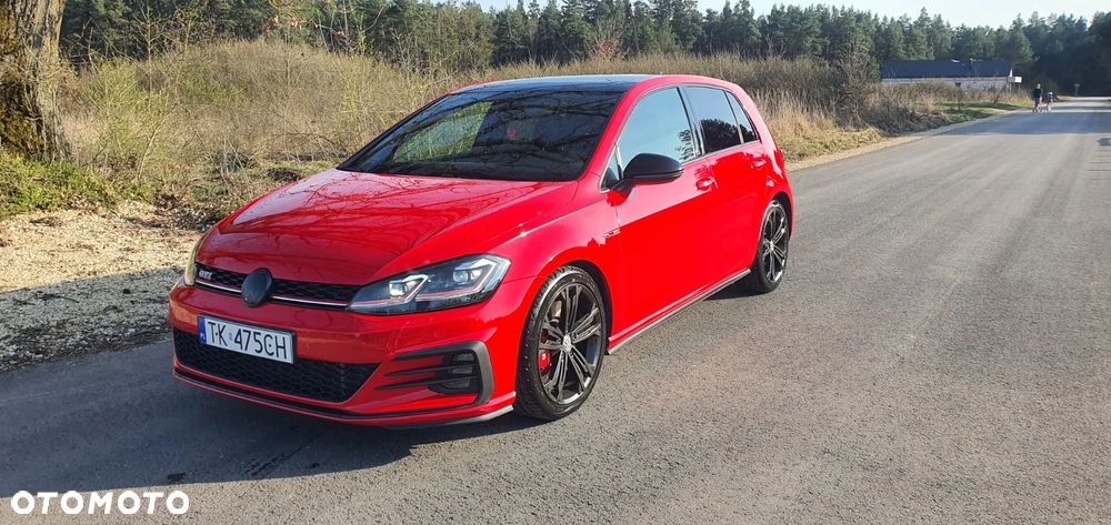 Volkswagen Golf GTI (BlueMotion Technology) DSG Performance - 1